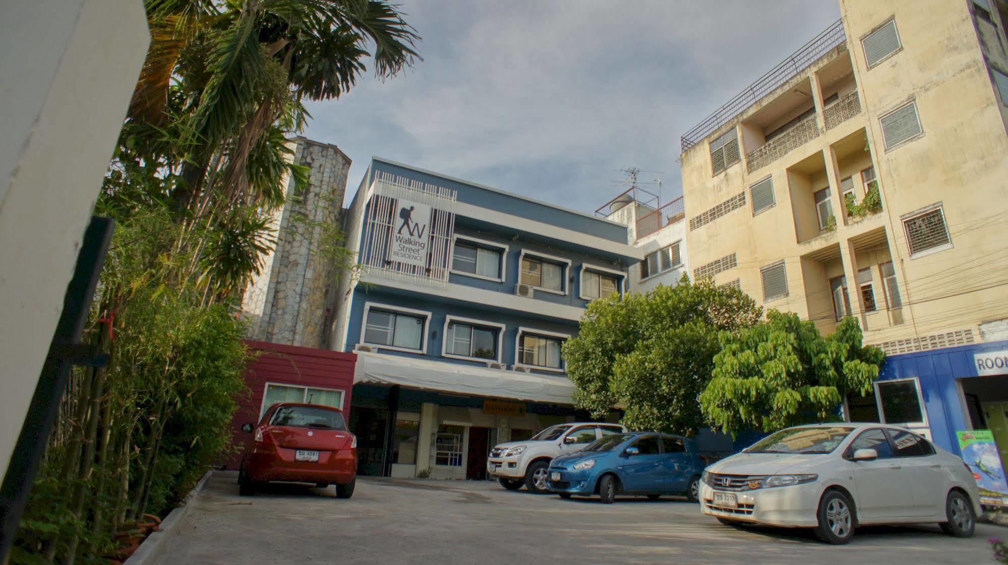 فندق ووكينج ستريت ريزدنس شيانغ ماي المظهر الخارجي الصورة